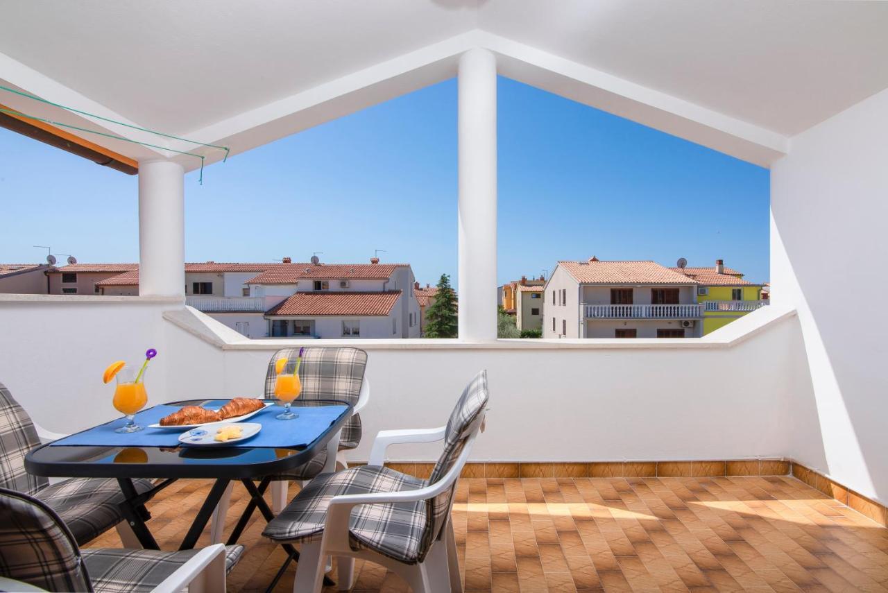 Apartment Blu Pula Exterior foto